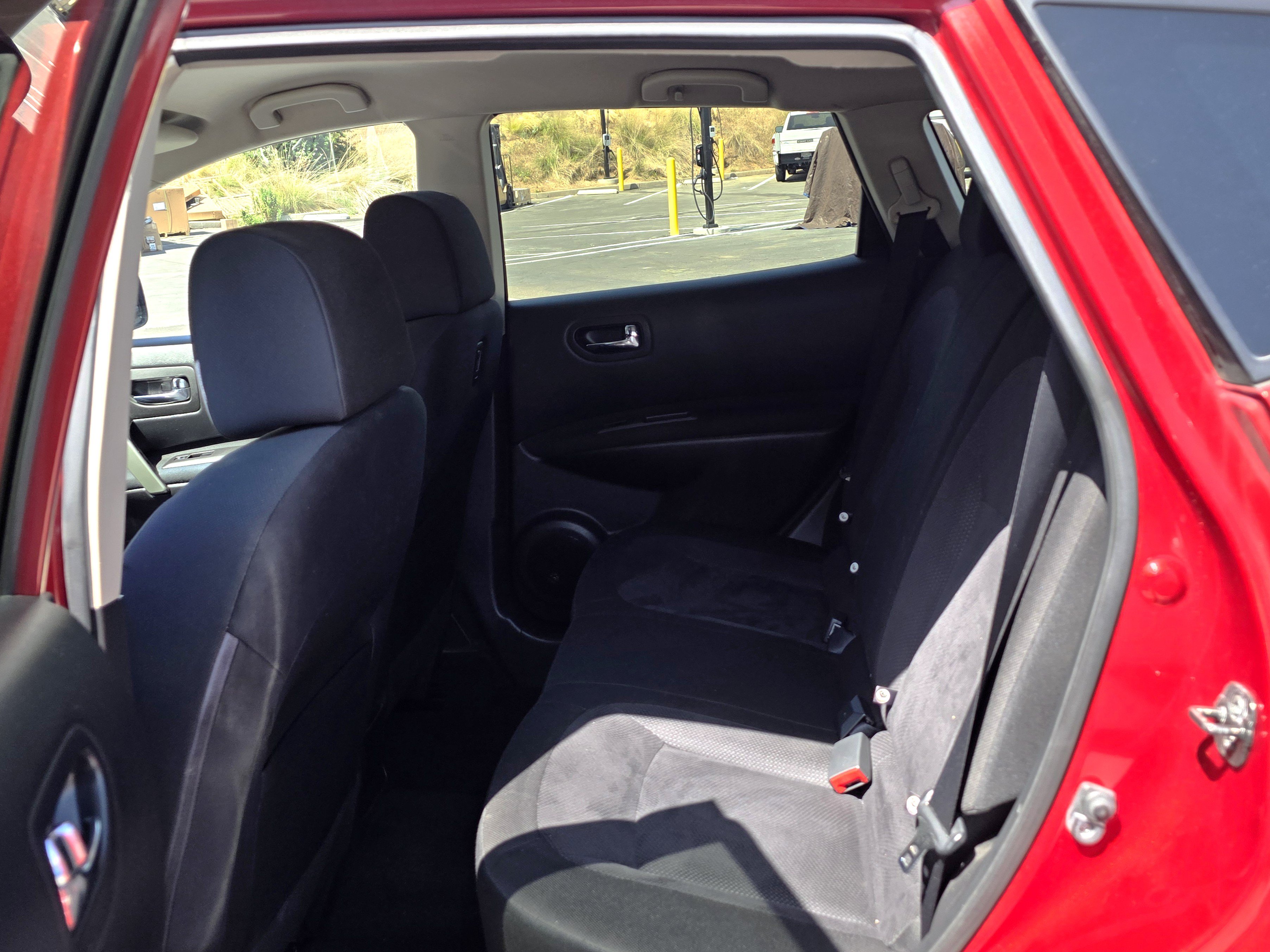 Used 2015 Nissan Rogue S w/ Convenience Package FWD image 18