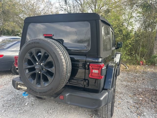 Used 2024 Jeep Wrangler Unlimited Sahara w/ Technology Group image 38