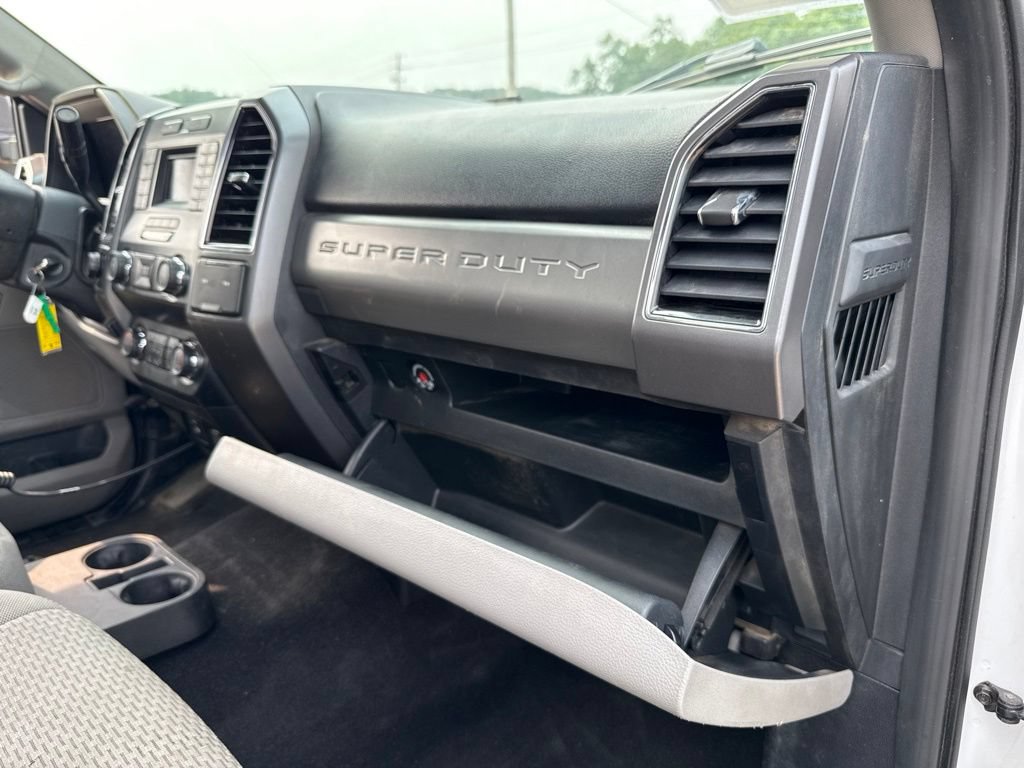 Used 2019 Ford F250 XLT w/ Snow Plow Prep Package AWD/4WD image 35