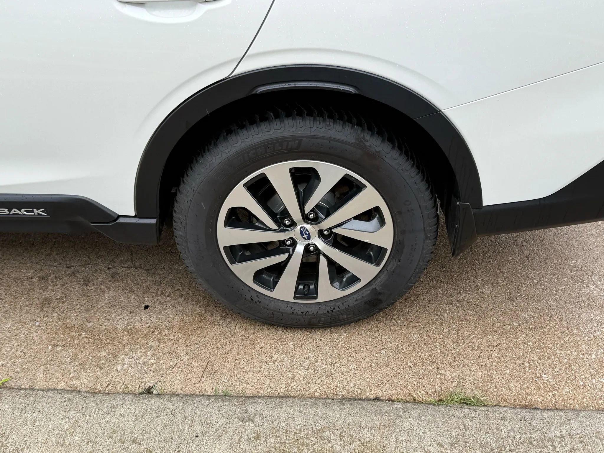 Used 2022 Subaru Outback Premium image 49