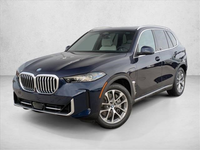 New 2026 BMW X5 xDrive50e w/ Climate Comfort Package