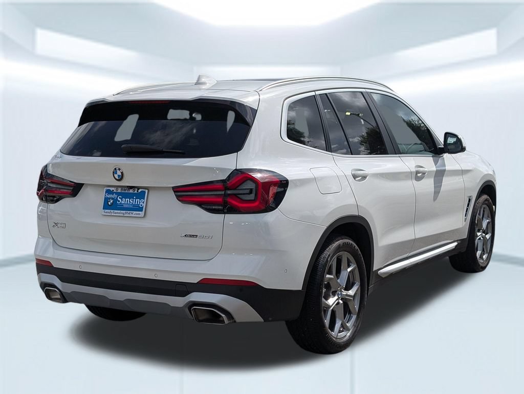 Used 2024 BMW X3 xDrive30i w/ Premium Package AWD/4WD image 5