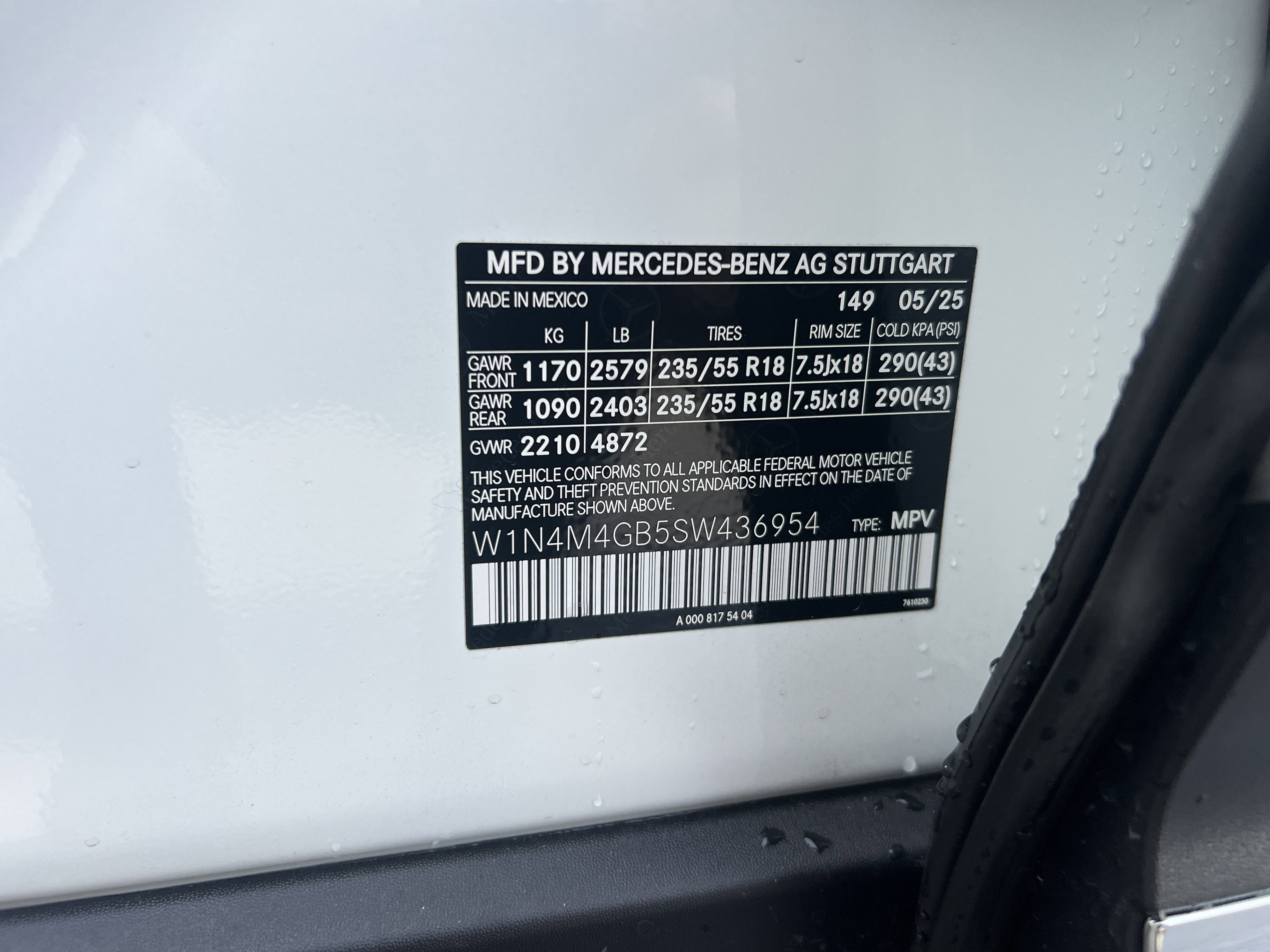 Certified 2025 Mercedes-Benz GLB 250 image 37