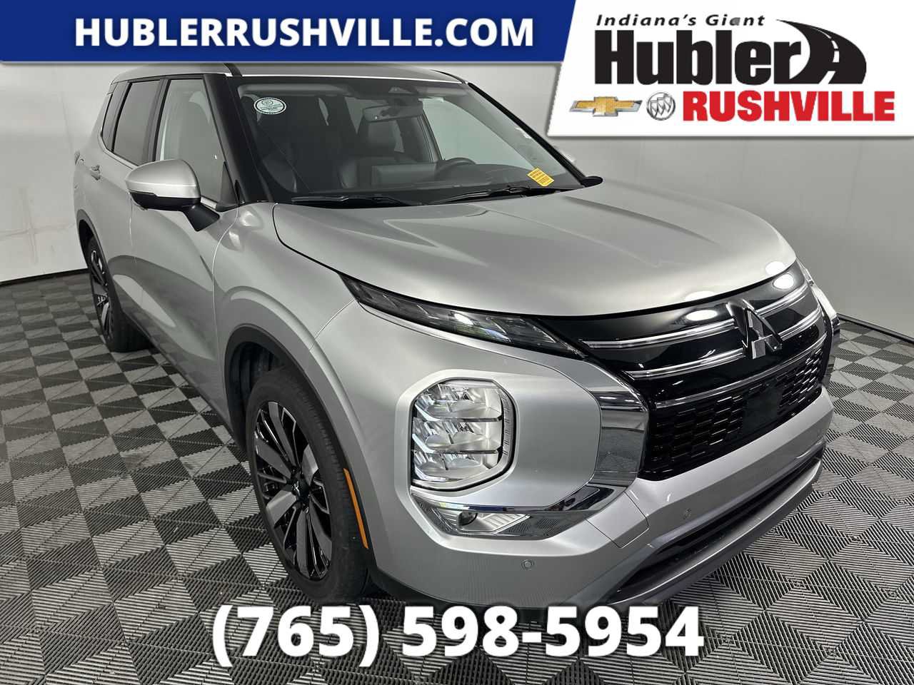 Used 2025 Mitsubishi Outlander SE