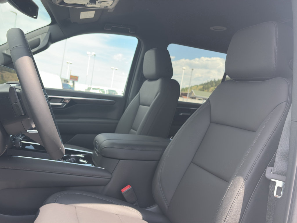 New 2026 Chevrolet Tahoe LT w/ Comfort Package AWD/4WD image 13