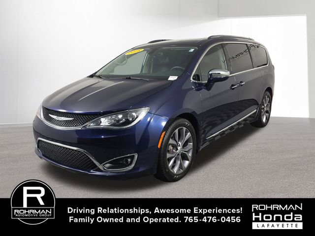 Used 2018 Chrysler Pacifica Limited w/ Tire & Wheel Group