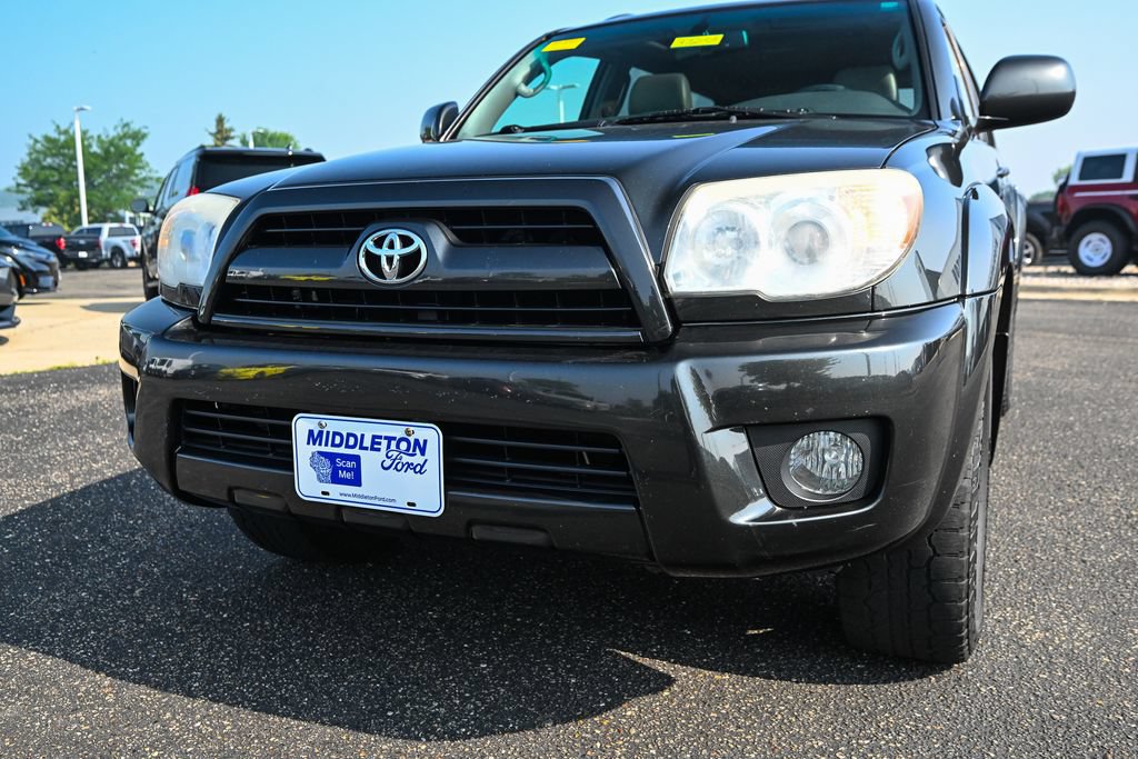 Used 2007 Toyota 4Runner Limited AWD/4WD image 11