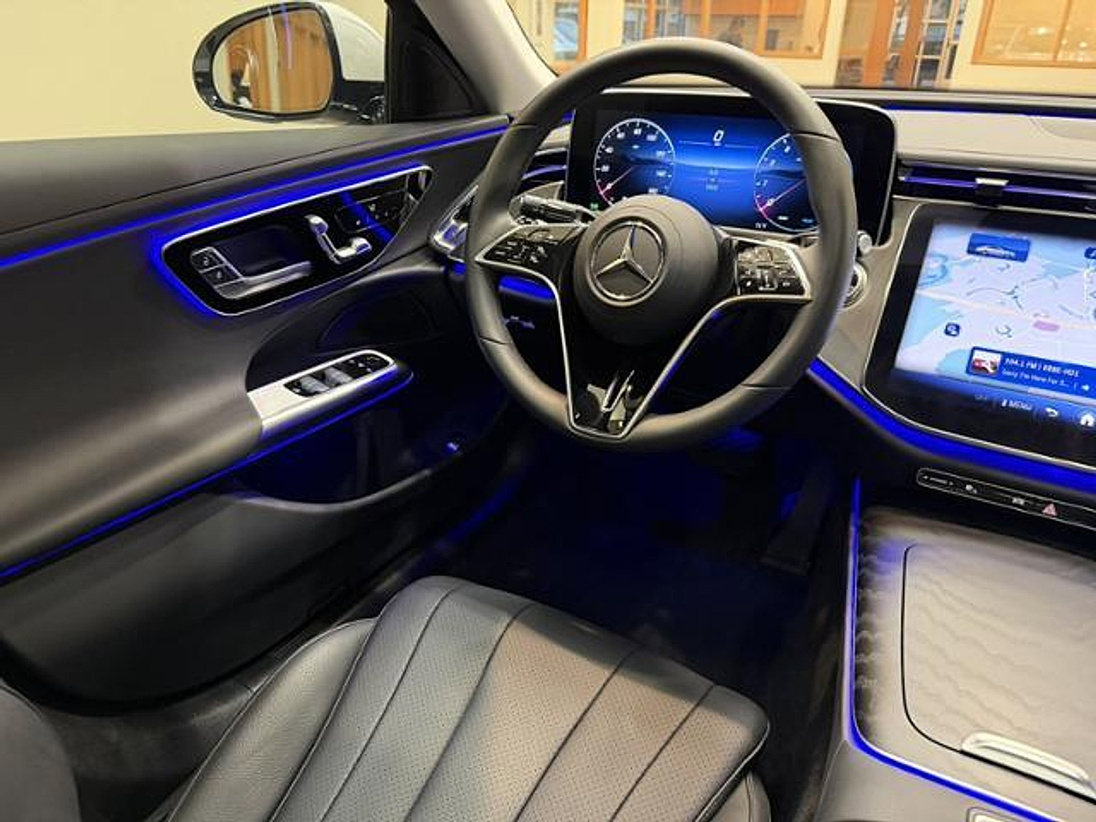 Used 2025 Mercedes-Benz E 350 Sedan w/ Winter Package image 10