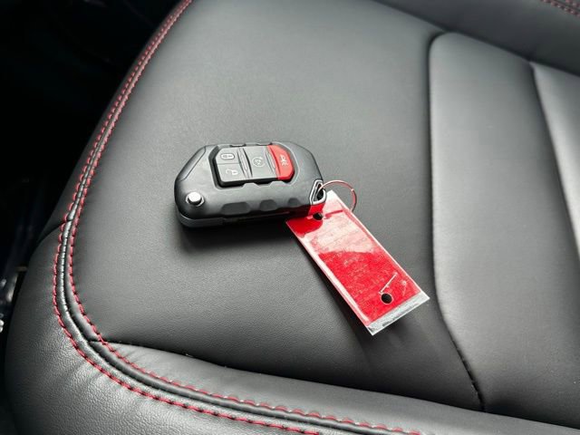 New 2025 Jeep Gladiator Rubicon w/ Convenience Group image 25