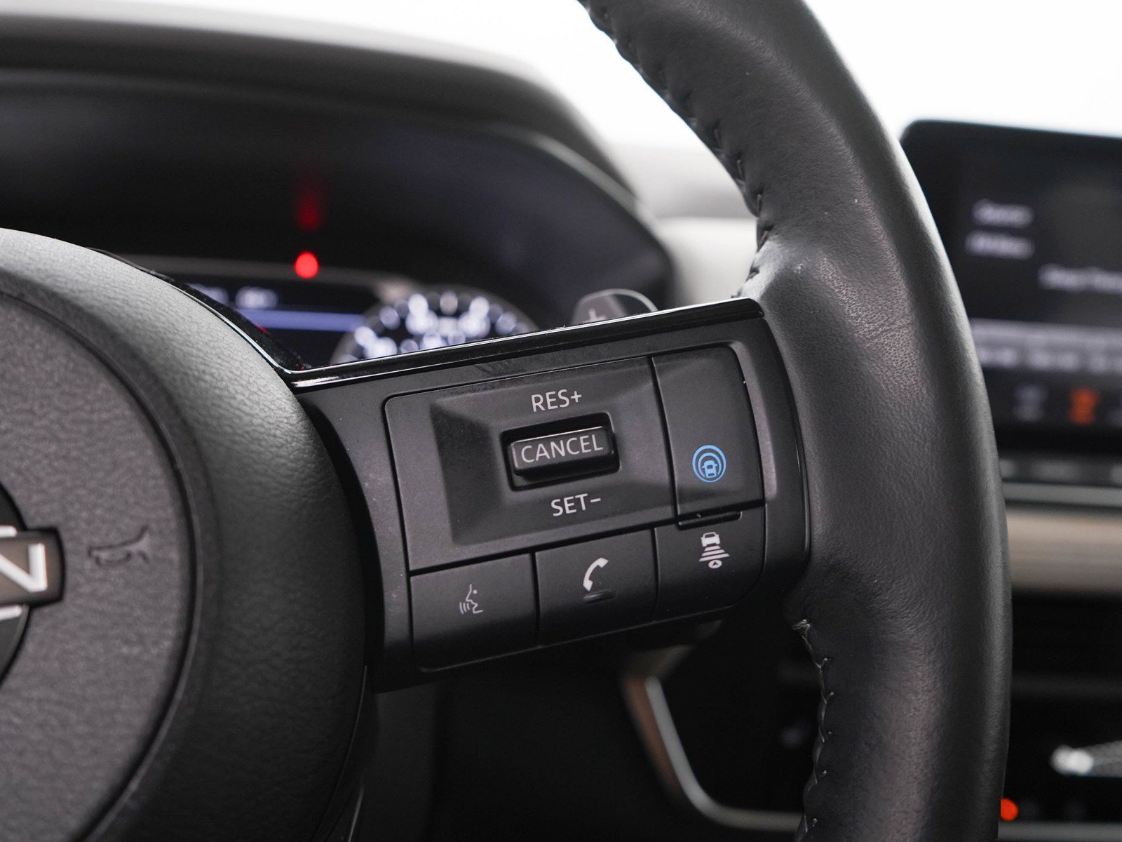 Used 2023 Nissan Rogue SV w/ SV Premium B Package AWD/4WD image 27
