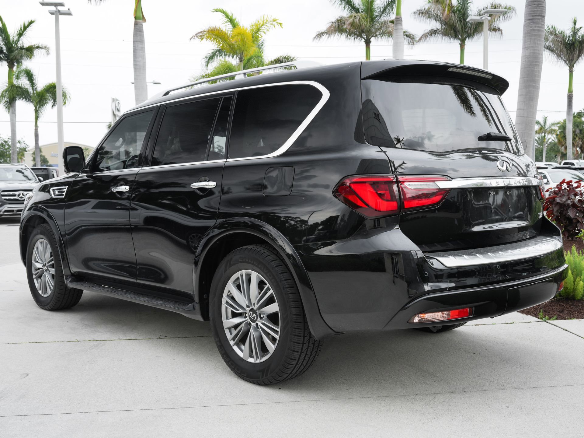 Certified 2021 INFINITI QX80 Luxe RWD image 8