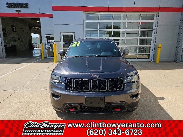 Used 2021 Jeep Grand Cherokee Trailhawk AWD/4WD image 9