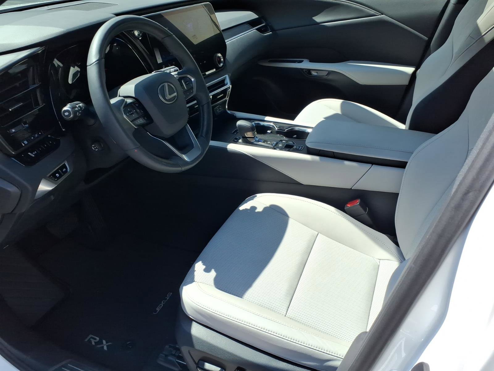Used 2023 Lexus RX 350 Premium w/ Accessory Package (K3) AWD/4WD image 15