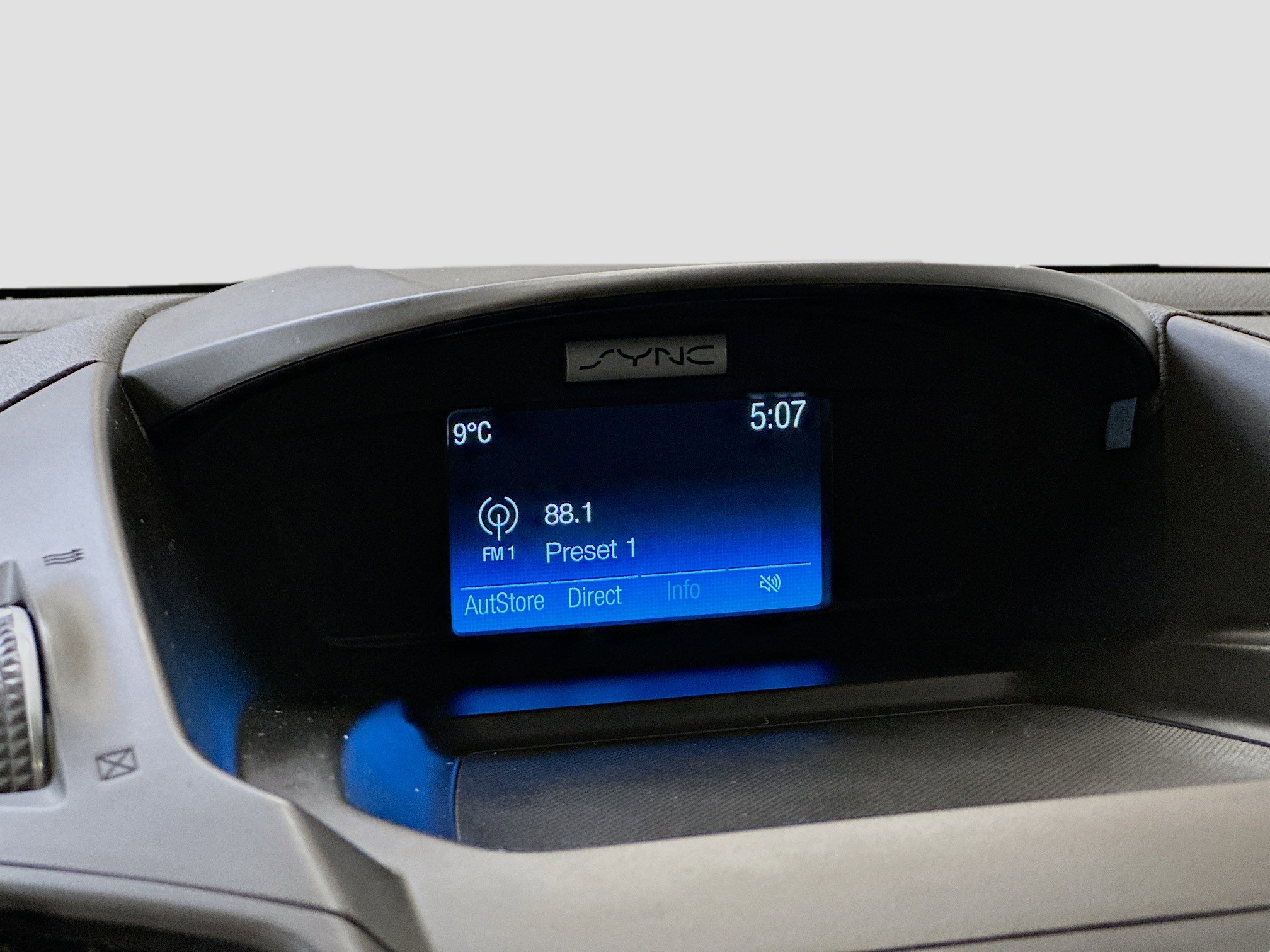 Used 2018 Ford Escape SE image 21