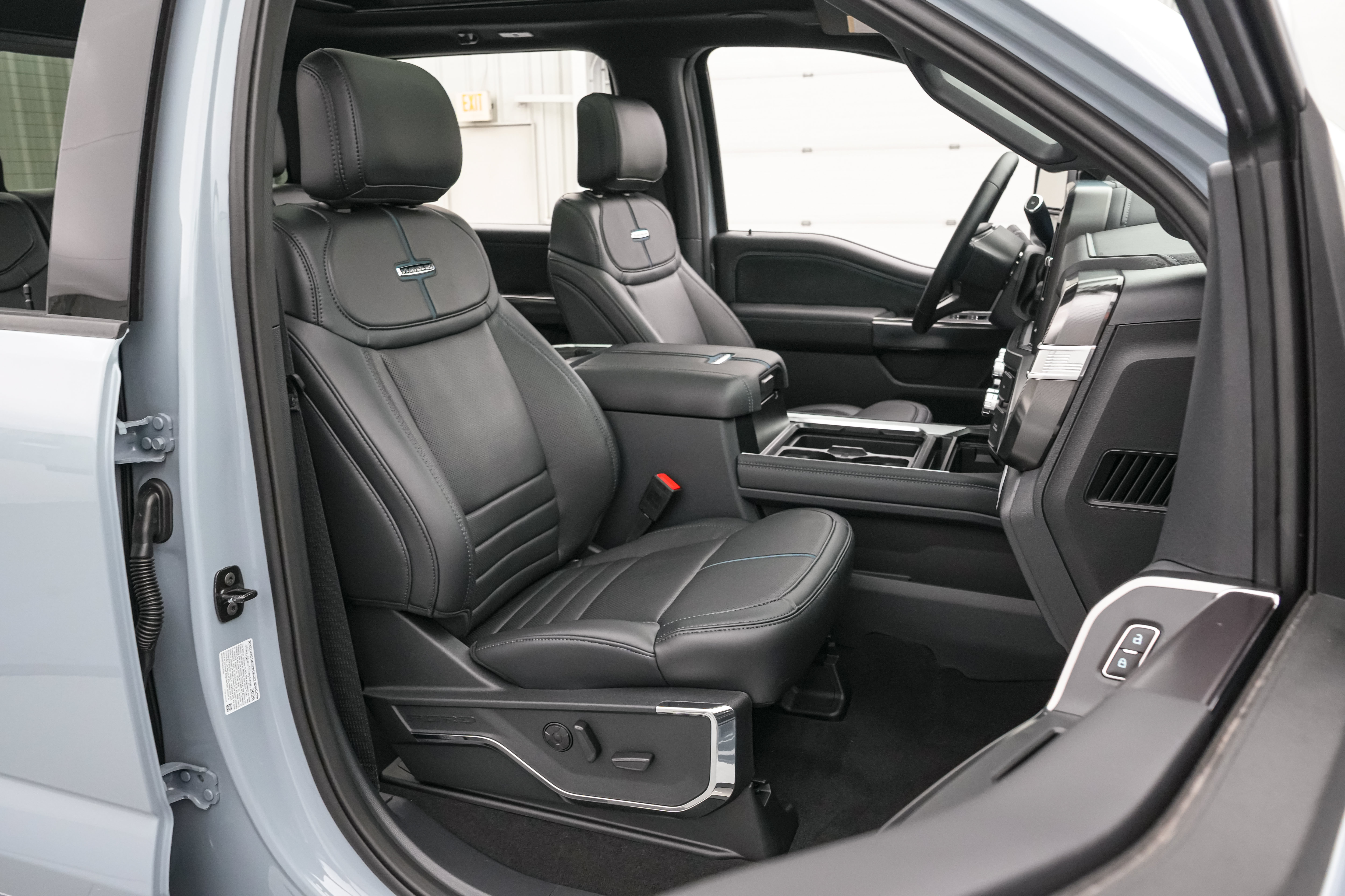 New 2026 Ford F450 Platinum AWD/4WD image 26