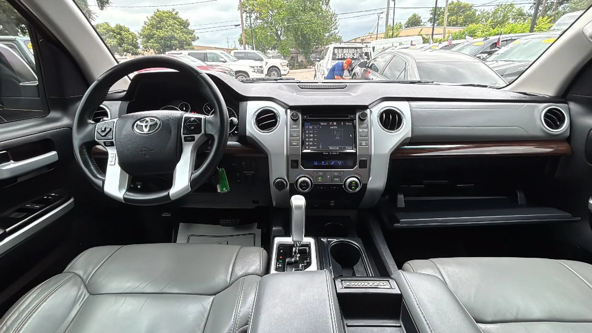 Used 2017 Toyota Tundra Limited w/ Limited Premium Package AWD/4WD image 17
