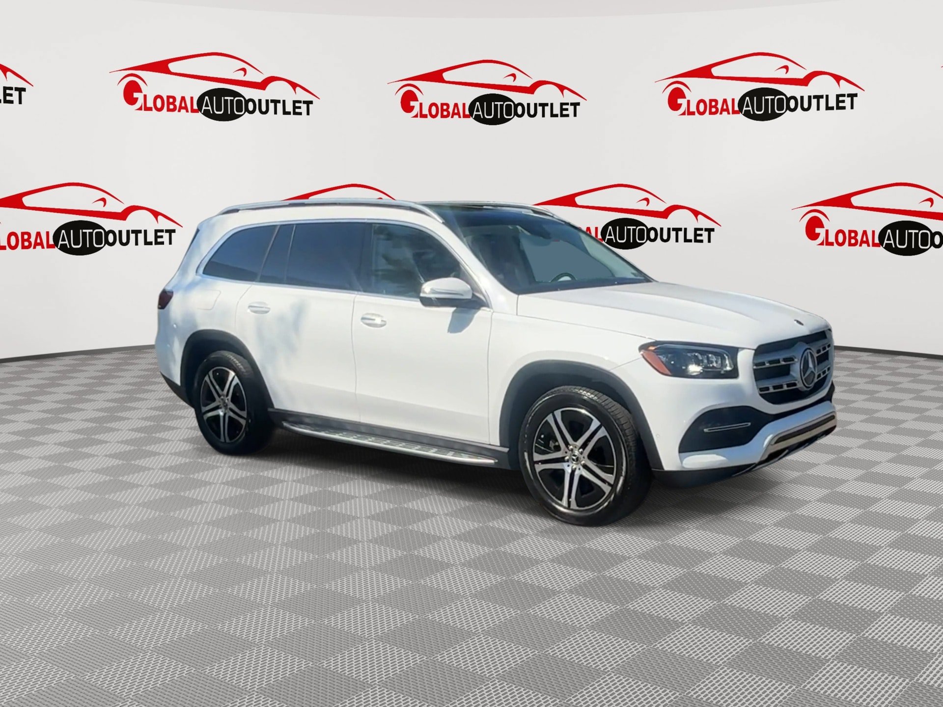 Used 2020 Mercedes-Benz GLS 450 4MATIC w/ Convenience Package image 2