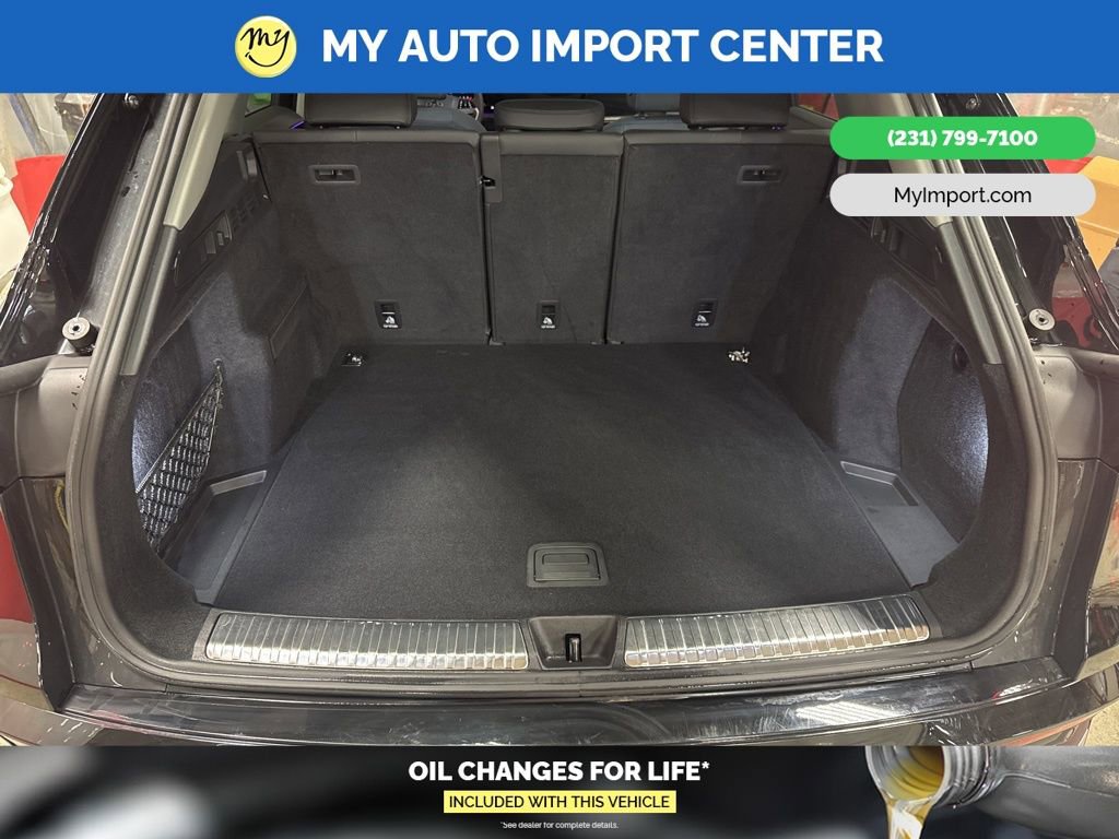 Used 2025 Audi Q5 Premium w/ Convenience Package image 27