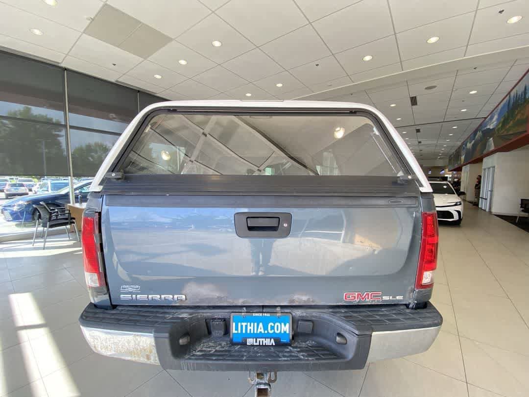 Used 2009 GMC Sierra 1500 SLE w/ Power Pack Plus AWD/4WD image 19