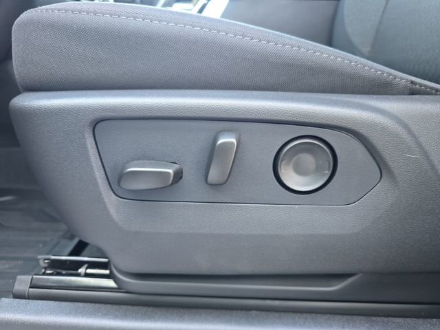 New 2026 GMC Sierra 1500 Elevation image 17