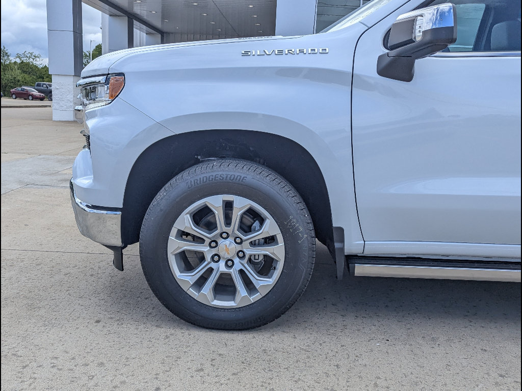 New 2026 Chevrolet Silverado 1500 LTZ w/ Technology Package AWD/4WD image 10