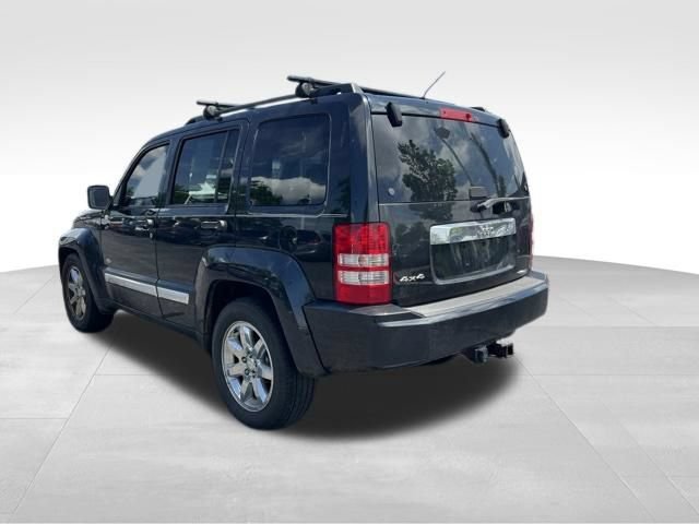 Used 2012 Jeep Liberty Sport AWD/4WD image 5