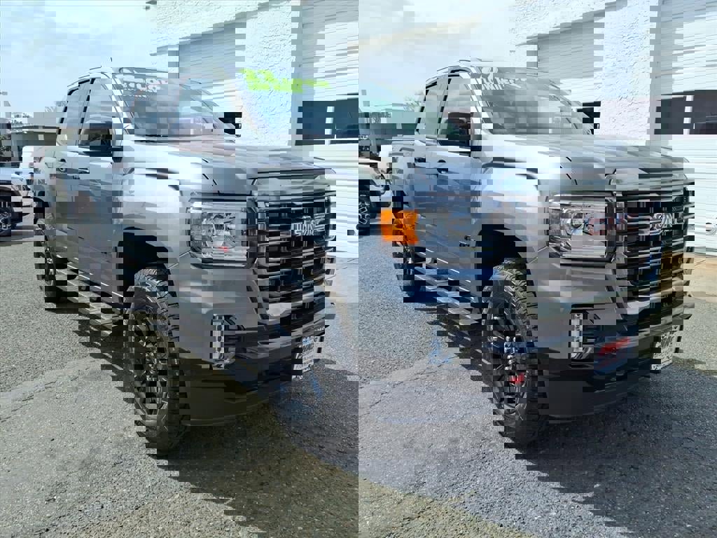 Used 2022 GMC Canyon AT4