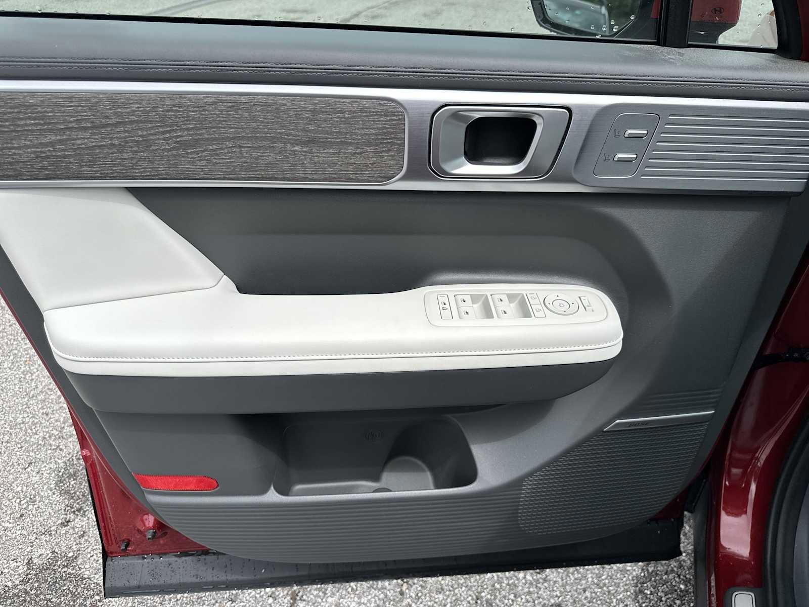 New 2025 Hyundai Santa Fe Calligraphy image 7
