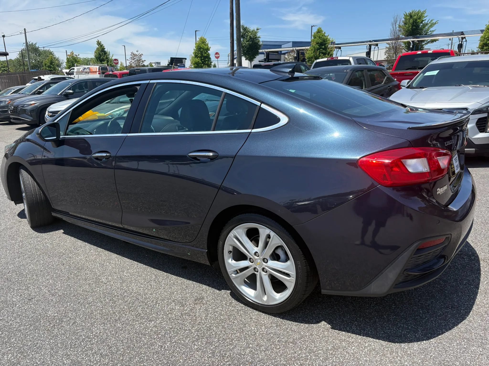 Used 2016 Chevrolet Cruze Premier FWD image 36