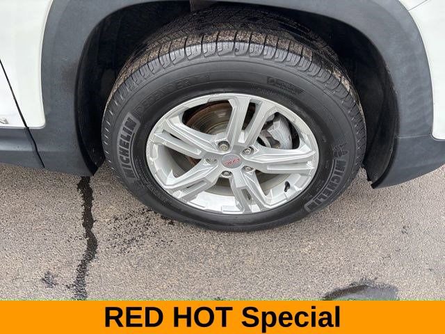 Used 2019 GMC Terrain SLE w/ Driver Convenience Package image 43