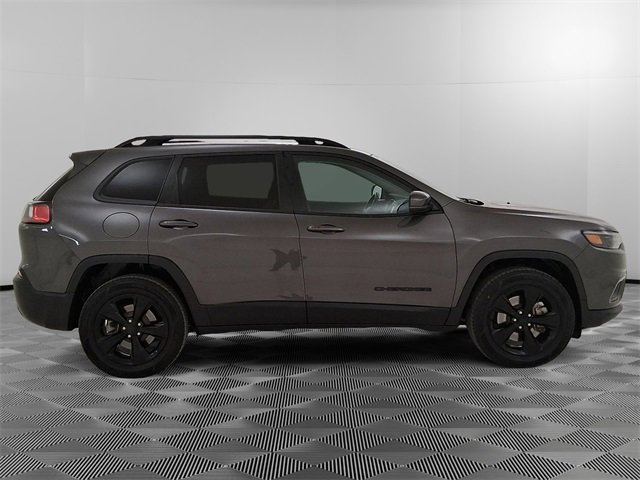Used 2019 Jeep Cherokee Latitude Plus image 2