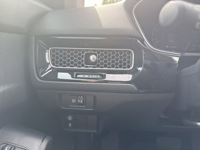 Used 2024 Honda Civic EX-L image 17