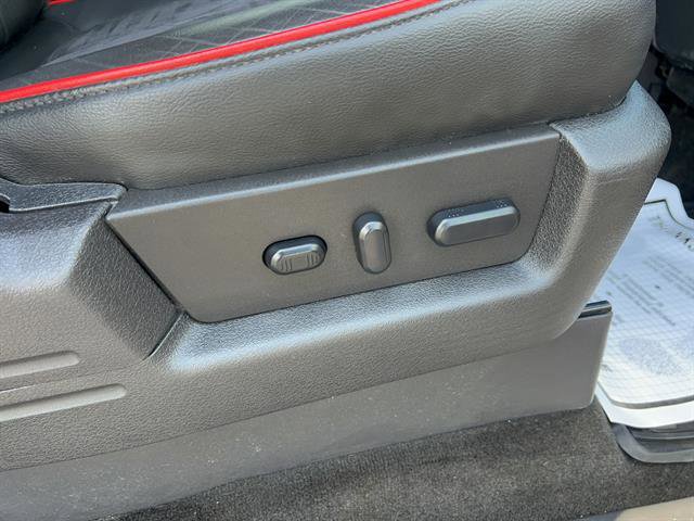 Used 2014 Ford F150 FX4 w/ Equipment Group 402A Luxury AWD/4WD image 13