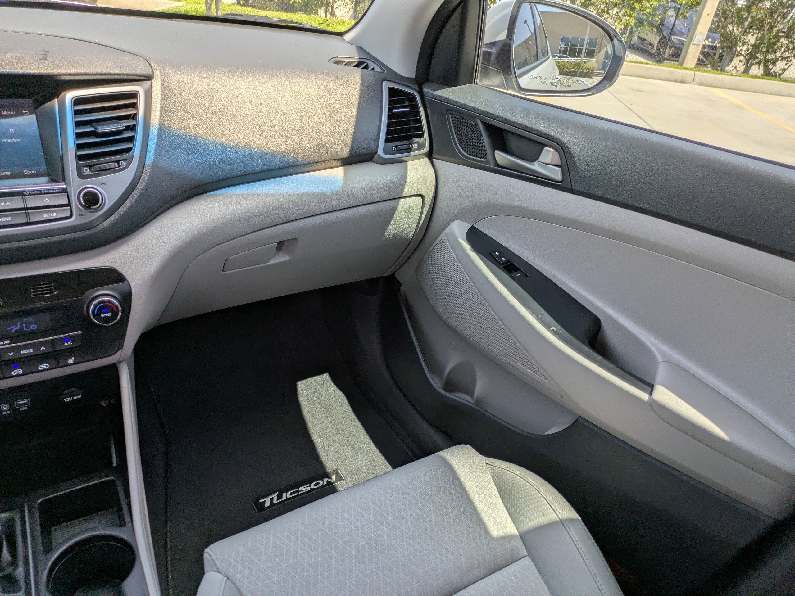 Used 2018 Hyundai Tucson Sport image 15