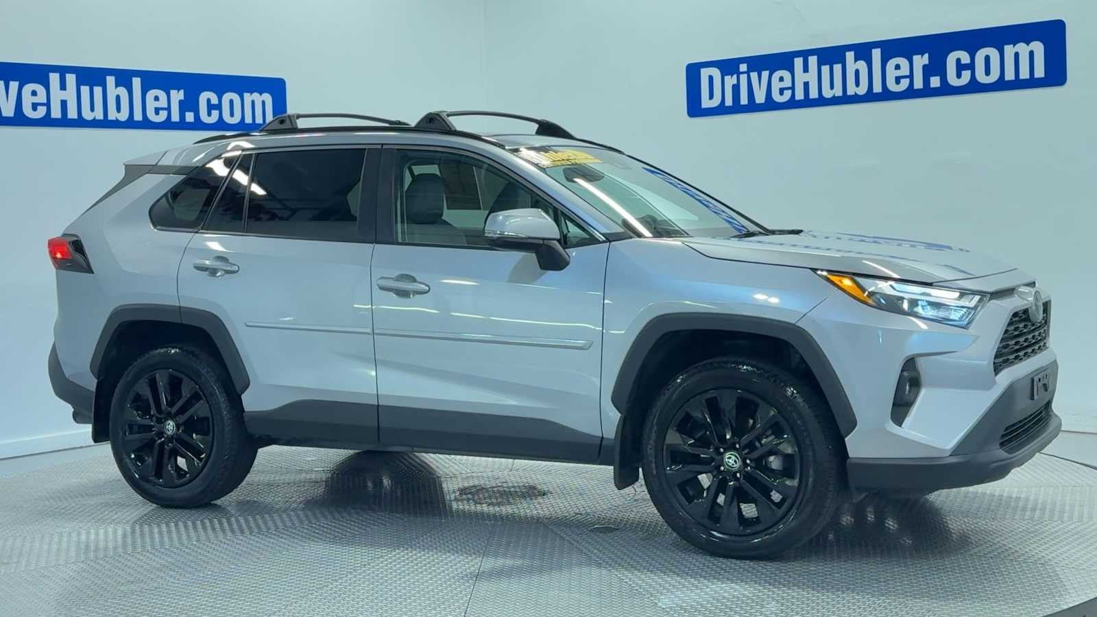 Used 2024 Toyota RAV4 XLE Premium FWD image 9