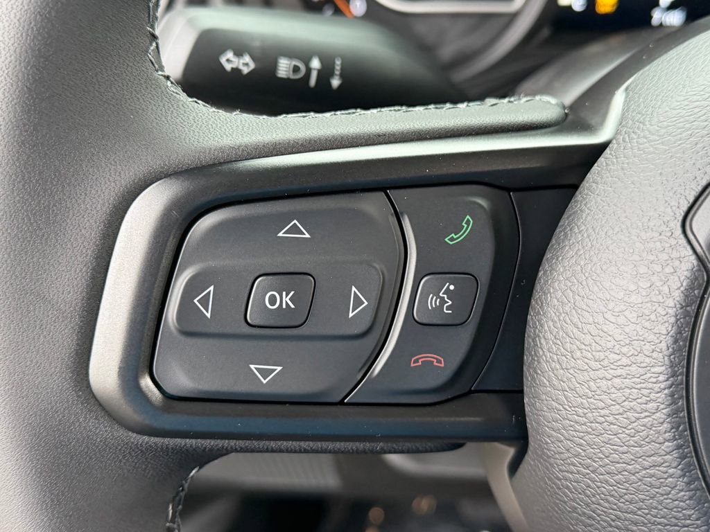 New 2026 Jeep Wrangler Unlimited Rubicon w/ Technology Group image 12