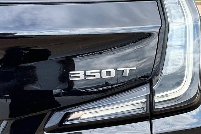 Used 2022 Cadillac XT4 Sport w/ Comfort Package FWD image 30