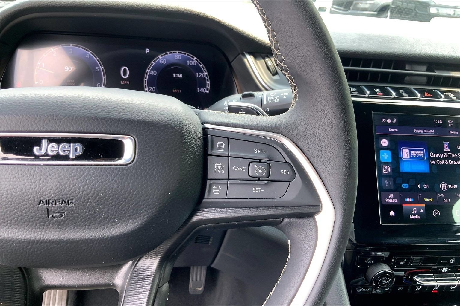 Certified 2025 Jeep Grand Cherokee Laredo X w/ Luxury Tech Group I AWD/4WD image 22