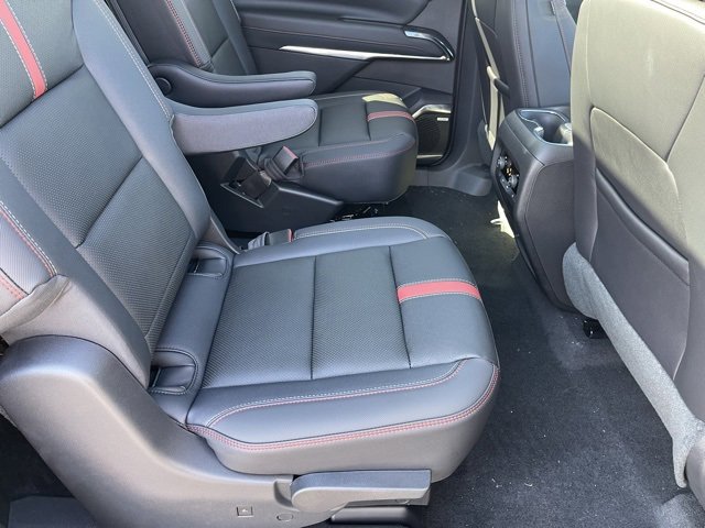 New 2026 Chevrolet Traverse RS image 11