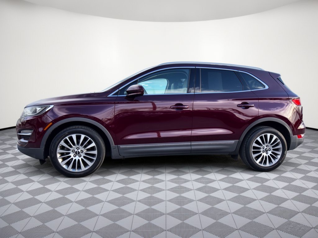 Used 2017 Lincoln MKC Reserve FWD image 2