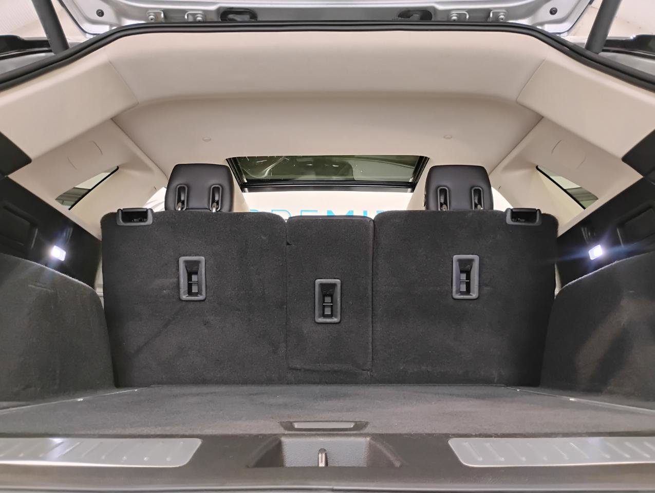 Used 2018 Cadillac XT5 Luxury w/ Driver Awareness Package image 57