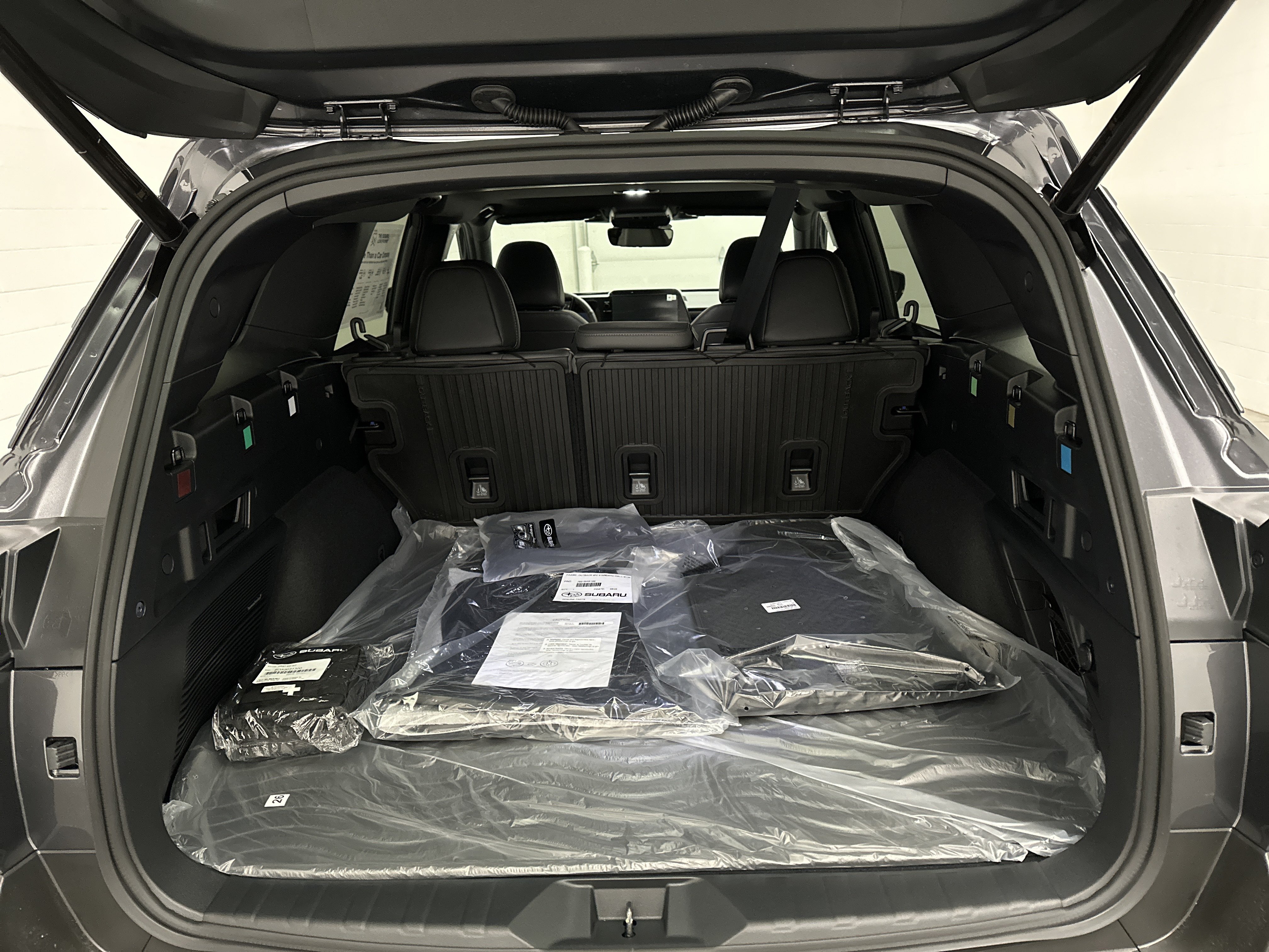 New 2026 Subaru Outback Limited AWD/4WD image 10