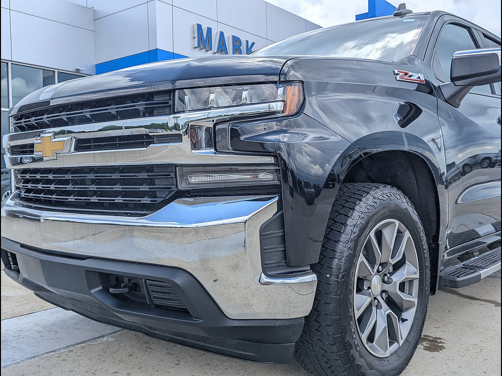 Used 2019 Chevrolet Silverado 1500 LT w/ All-Star Edition AWD/4WD image 12