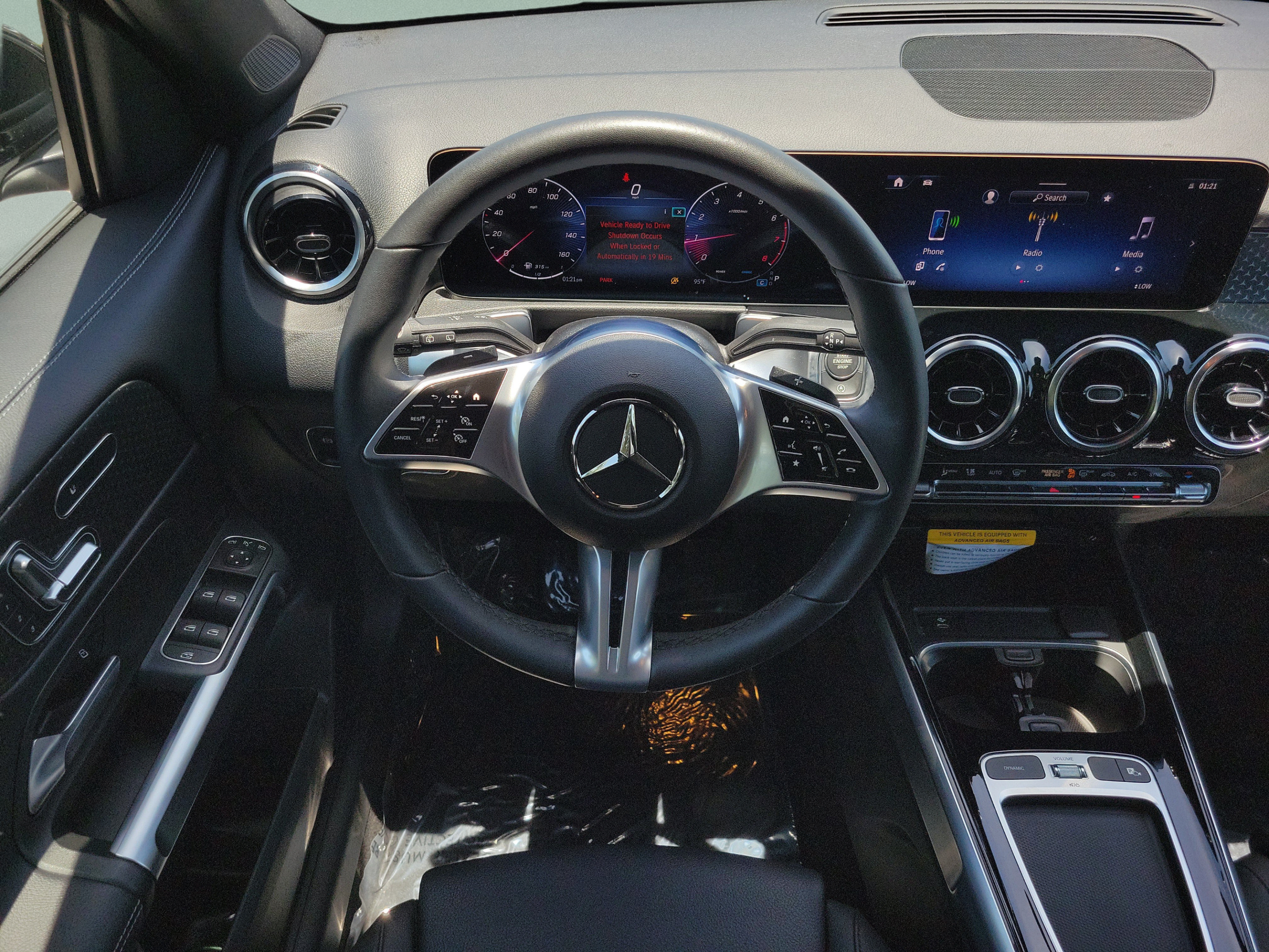 Used 2026 Mercedes-Benz GLB 250 image 13