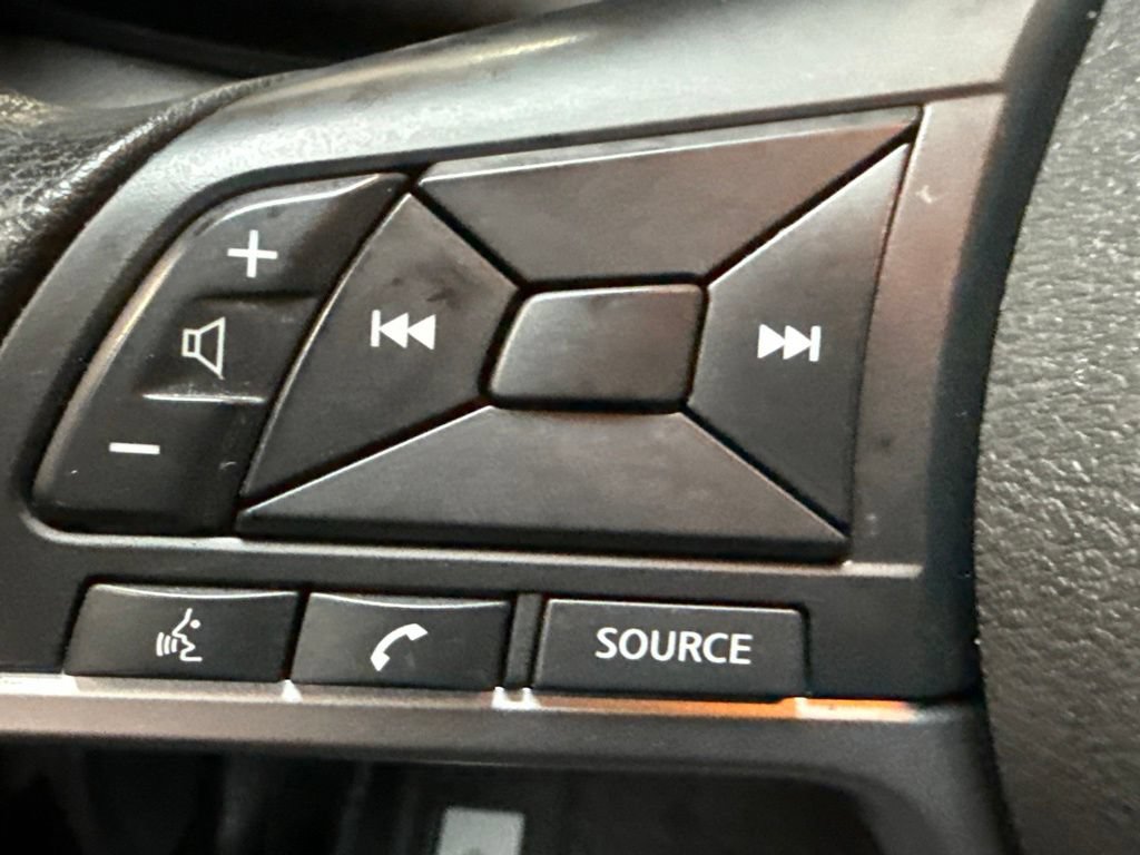 Used 2021 Nissan Kicks S FWD image 21