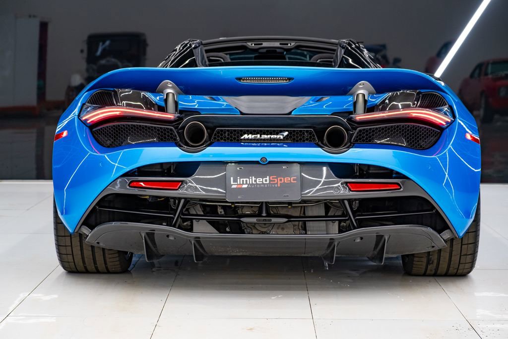 Used 2020 McLaren 720S Spider RWD image 17