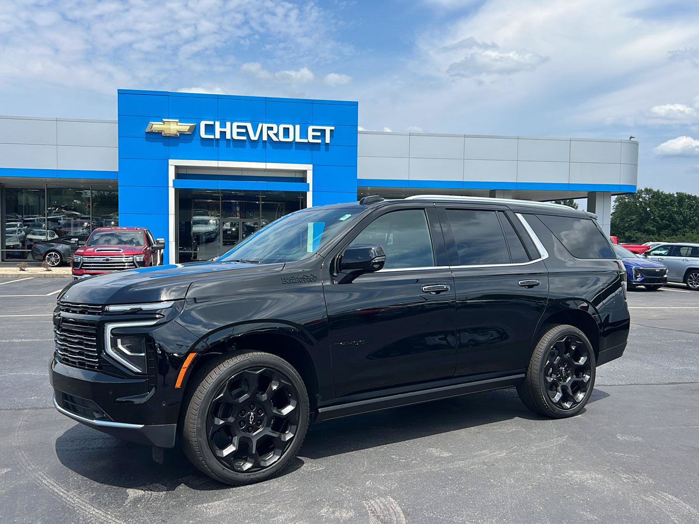 New 2026 Chevrolet Tahoe High Country AWD/4WD image 2