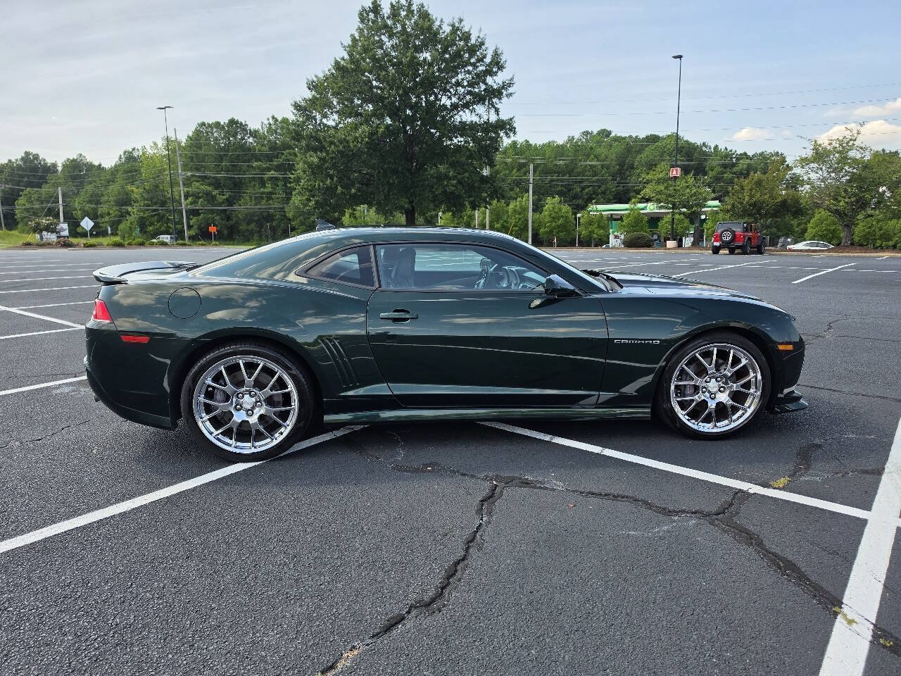 Used 2015 Chevrolet Camaro SS w/ Green Flash Special Edition RWD image 9