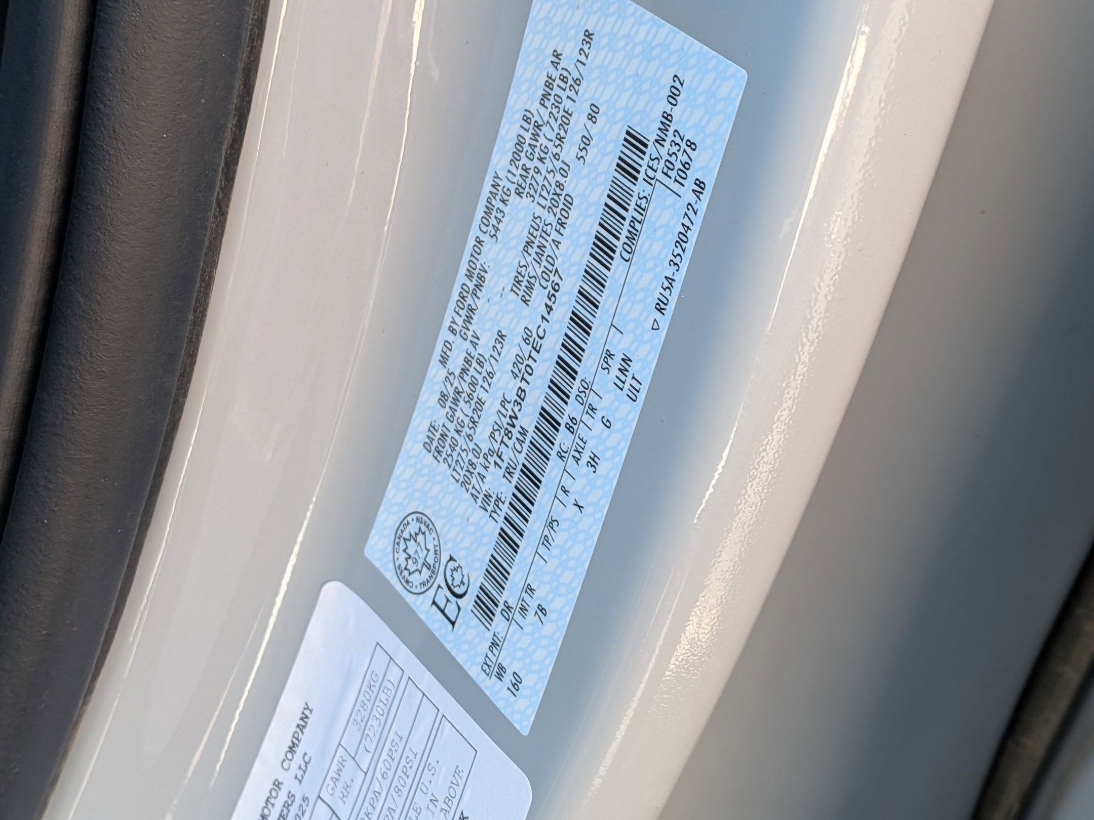 Certified 2026 Ford F350 Platinum AWD/4WD image 36