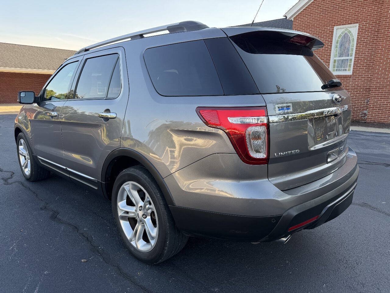 Used 2013 Ford Explorer Limited AWD/4WD image 5